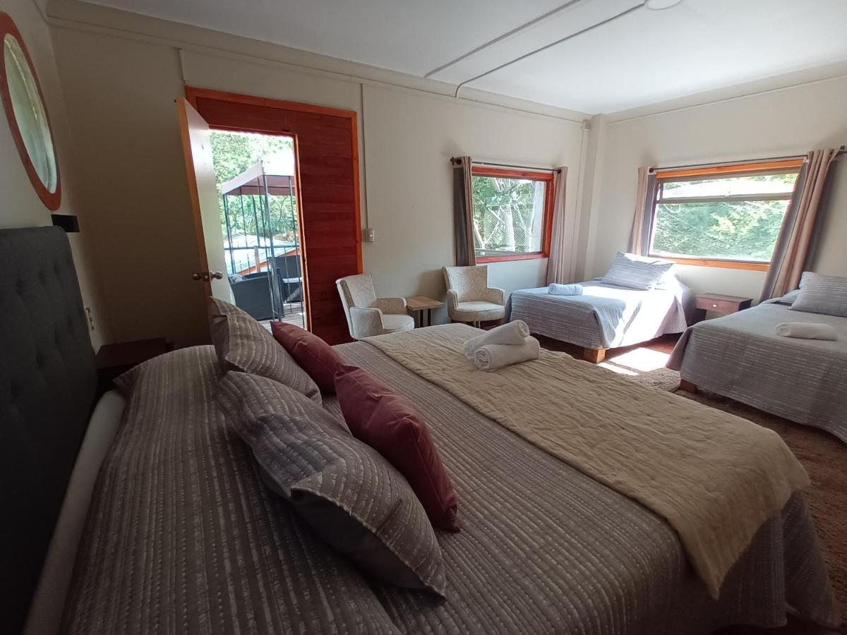 Hostal Los Penones Сан-Альфонсо Екстер'єр фото