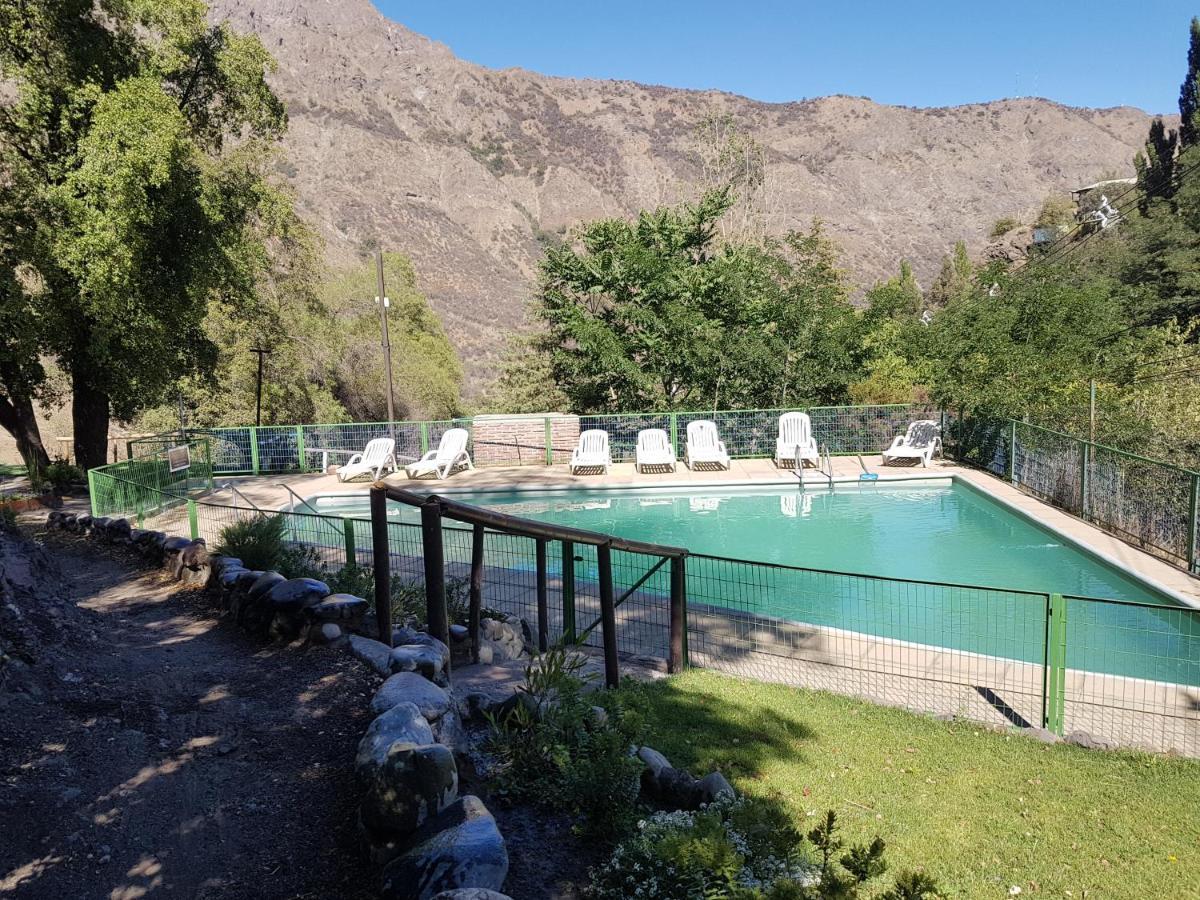 Hostal Los Penones Сан-Альфонсо Екстер'єр фото